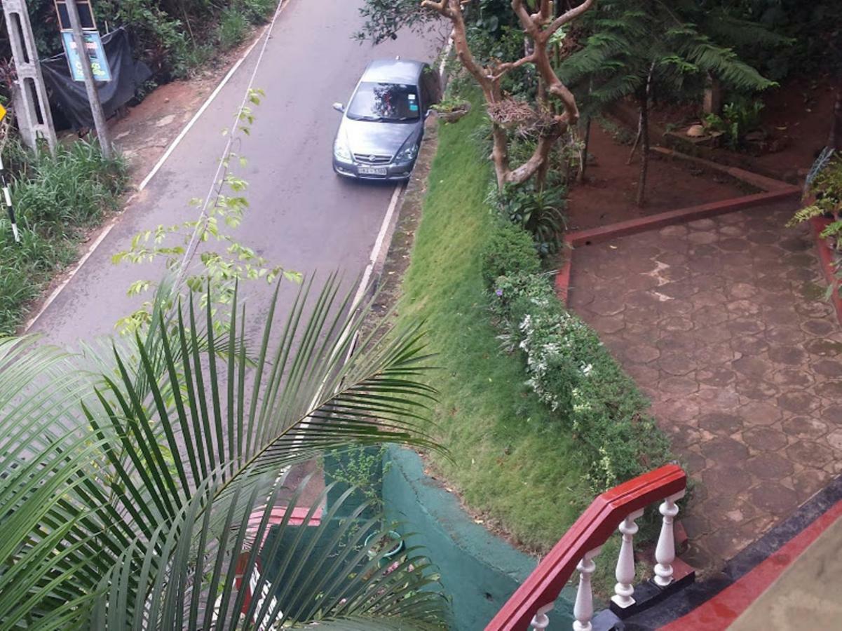 Greenwood Kandy Homestay Dış mekan fotoğraf